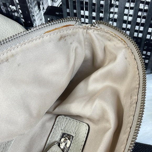 Alberta Di Canio Italian Made beige or stone color Leather crossbody or shoulder - Picture 13 of 15